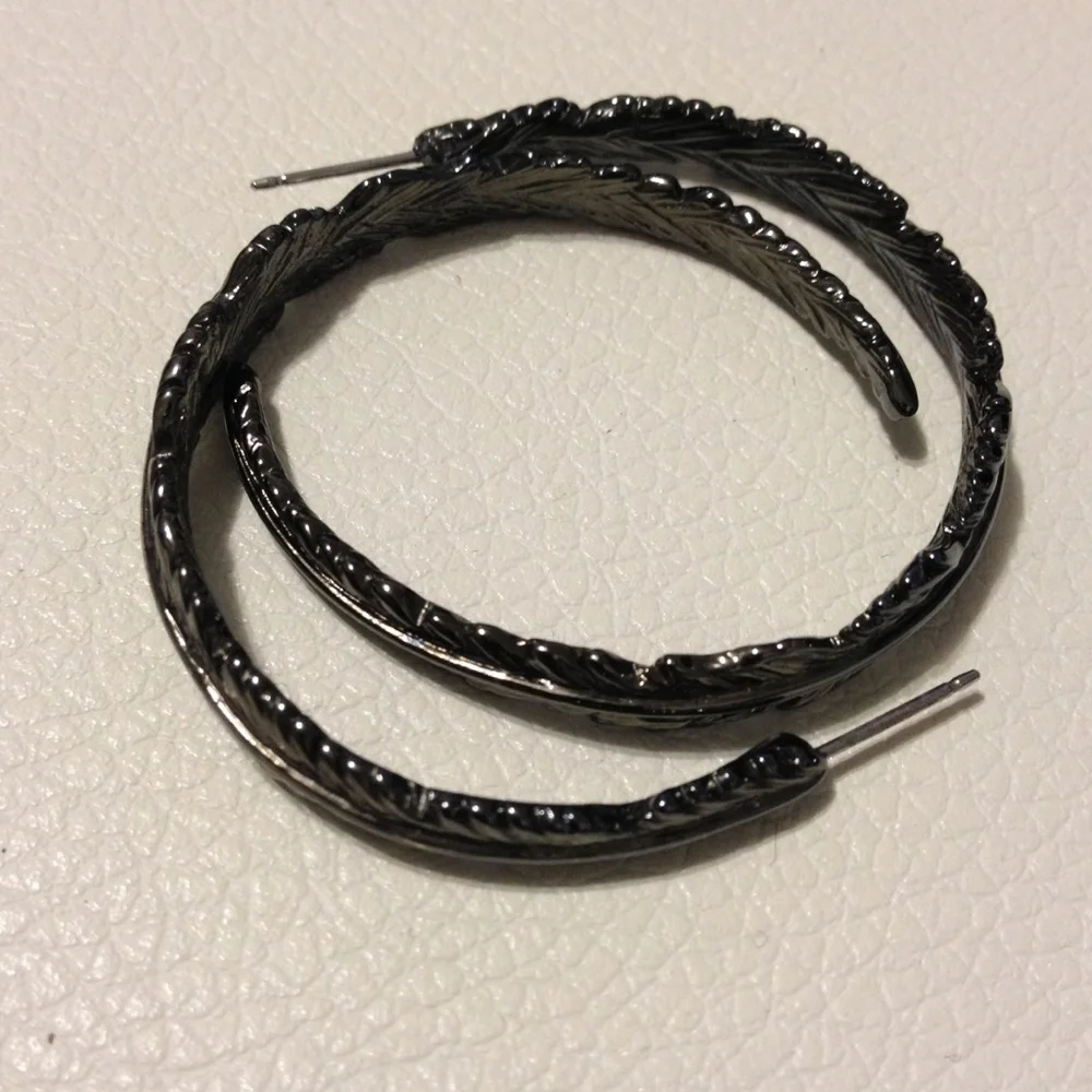 Leaf Hoop Earrings